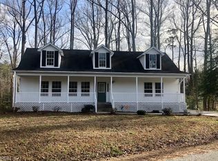 12161 Harcum Rd, Gloucester, VA 23061