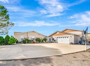 7943 Cathy Ave, Rosamond, CA 93560
