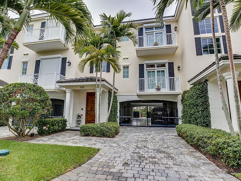 1st image of 4118 Silver Palm Dr