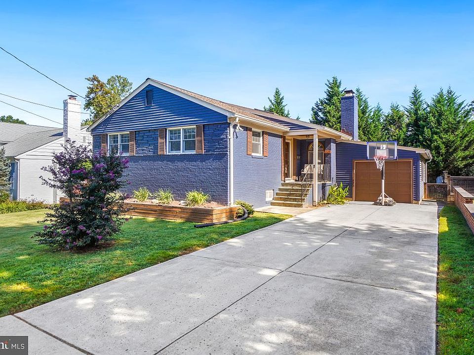 1st image of 4507 Clearbrook Ln