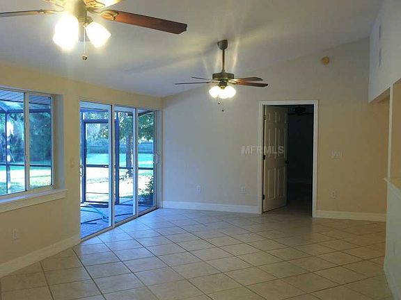 4th image of 2665 51st St