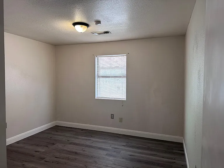 298 Lamaloa Ln — Photo 14