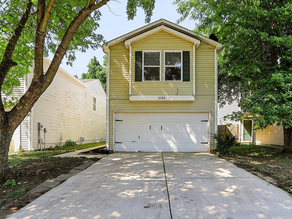 1st image of 2352 Collins Way