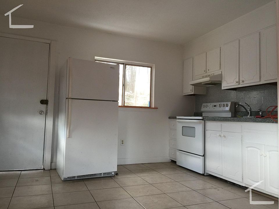 1st image of 75 Chestnut Hill Ave #003