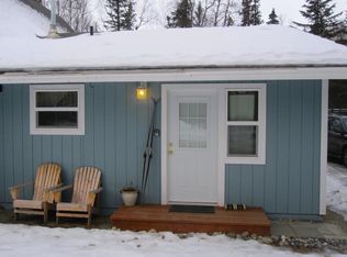 8680 E Blue Mountain Ln, Palmer, AK 99645