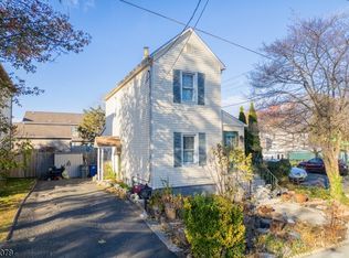 252 No 9 St, Kenilworth, NJ 07033