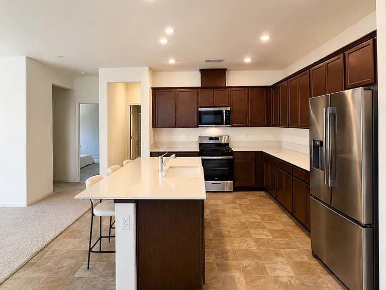 6212 Honey Haven Ln — Photo 4