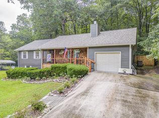 4424 Trailwood Dr, Cohutta, GA 30710
