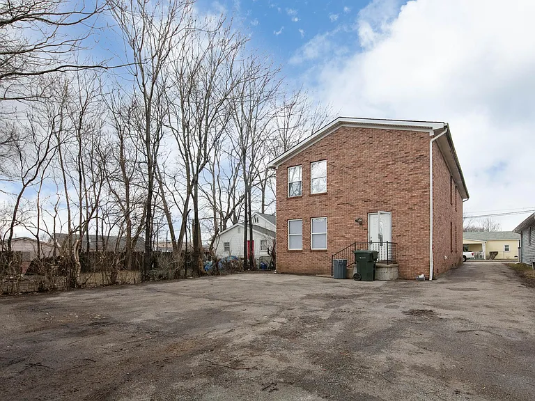 408 Dallas Ave #A — Photo 14