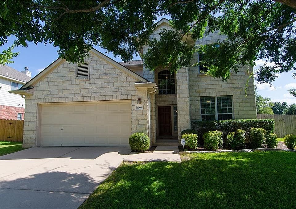 1st image of 1903 Chula Vista Dr