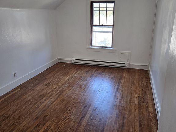 5th image of 412 Adams Ave #3N