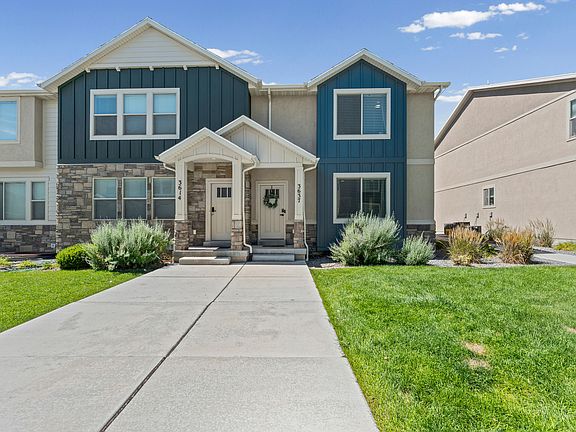 2nd image of 3637 E Flint Creek Ln N