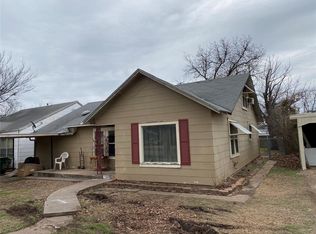 1009 W Payne St, Olney, TX 76374