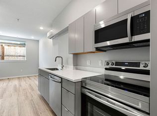 7150 N Greenwich Ave #2, Portland, OR 97217