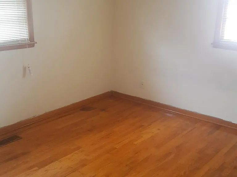 3242 Panorama Dr — Photo 34