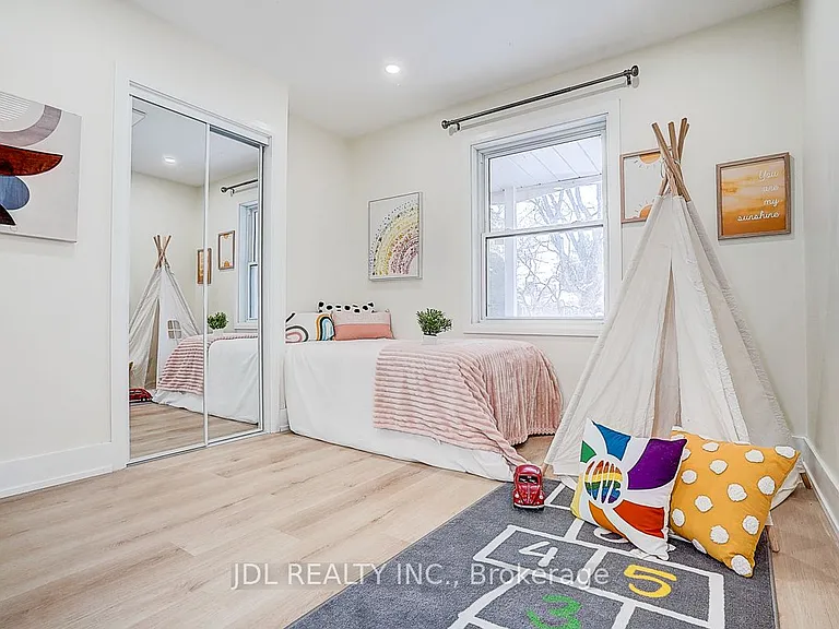 15 Crossburn Dr — Photo 31