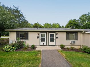 170 E Hadley Rd APT 140, Amherst, MA 01002