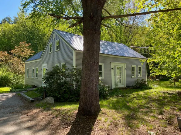 48 River Road, Buxton, ME 04093