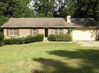 8628 Collins Dr, Jonesboro, GA 30236