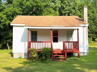 41 Quarter Moon Rd, Emporia, VA 23847