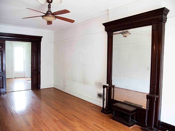 4th image of 129 Bergen St