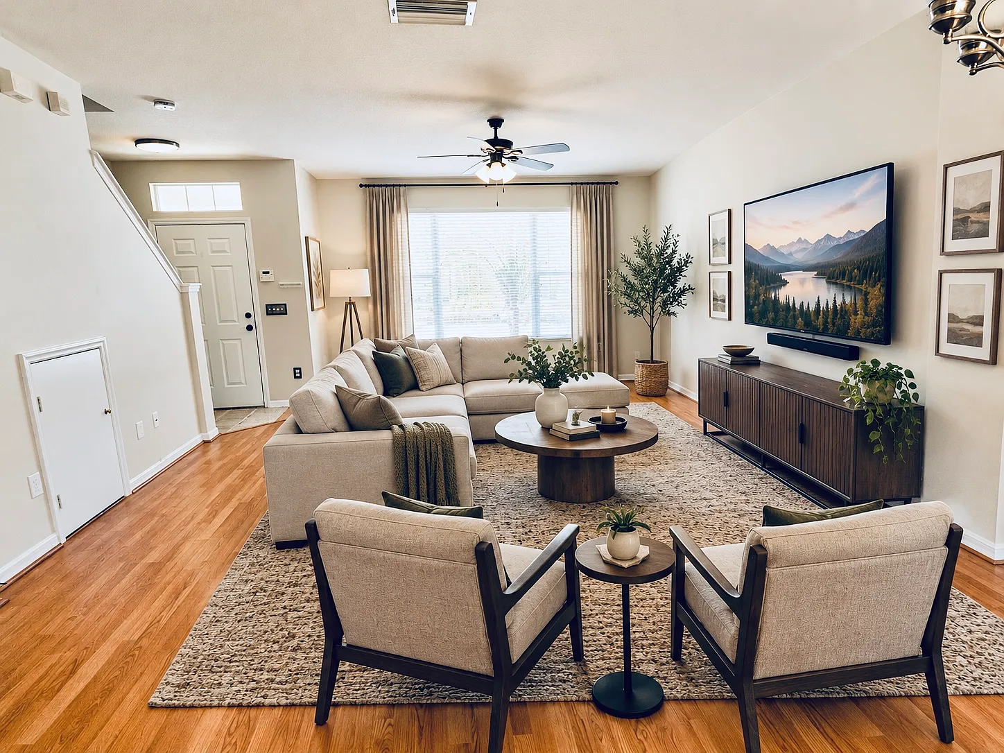 2 bed, 1.5 bath, 1252 sqft, $1,850 — Photo 3