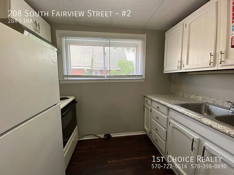 208 S Fairview St #2 — Photo 7