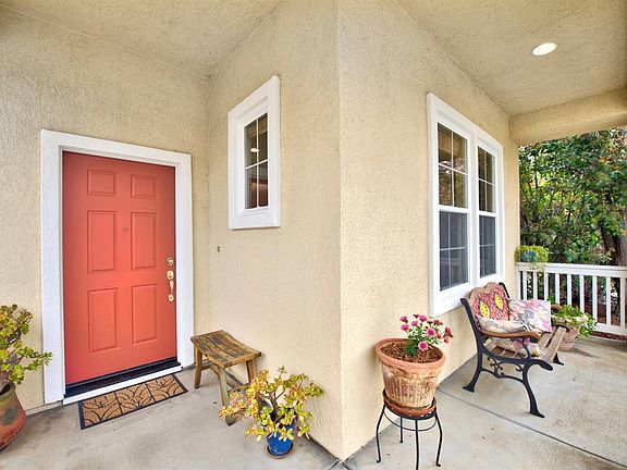 4th image of 2613 Hepworth Dr