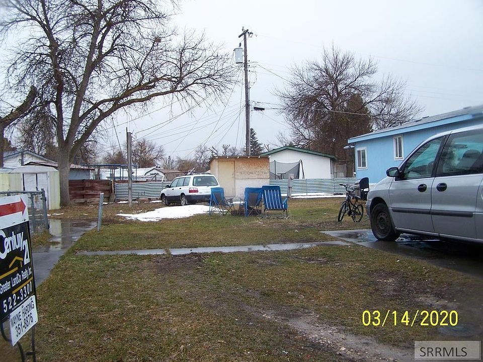 2nd image of 3606 E Crawford St