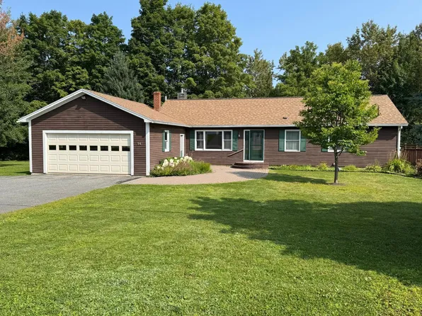 54 University Street, Presque Isle, ME 04769