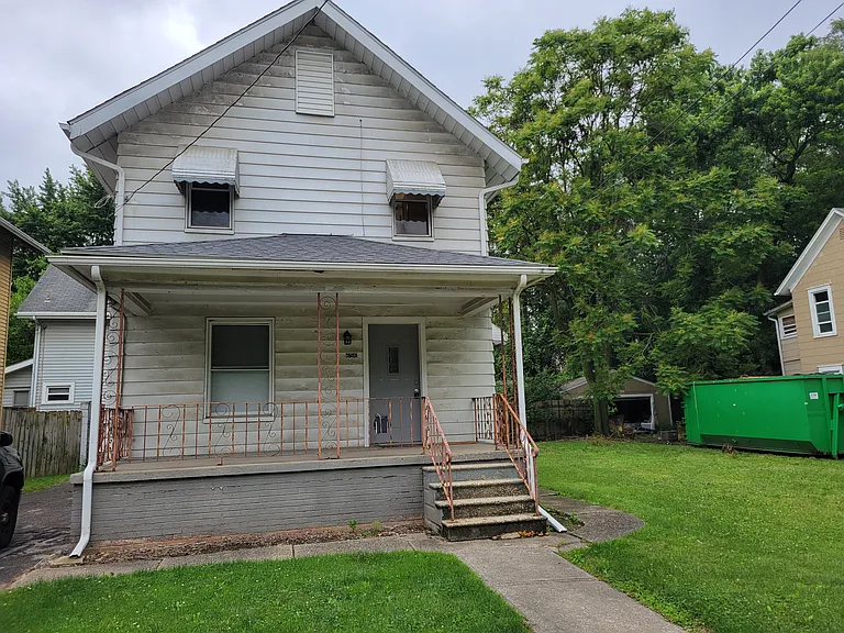 656 Spicer St — Photo 11
