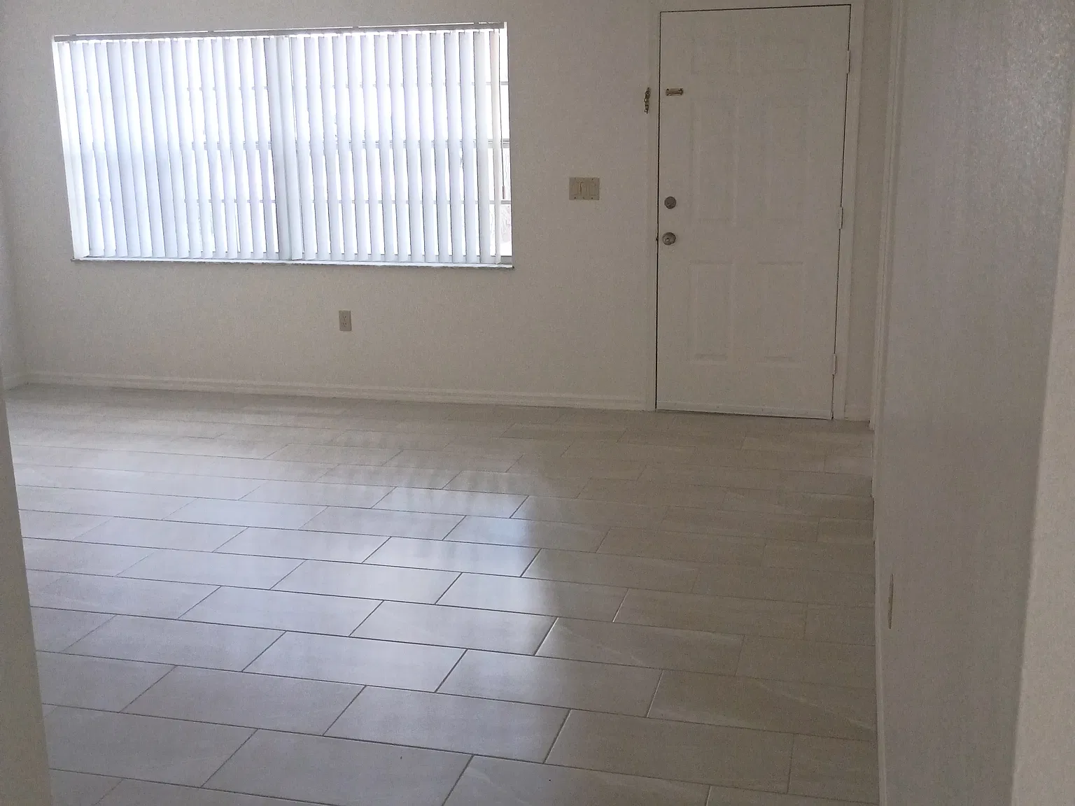 2 bed, 1.5 bath, 1250 sqft, $1,450 — Photo 3