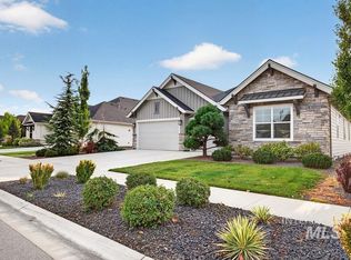 1407 N Diadora Ave, Eagle, ID 83616