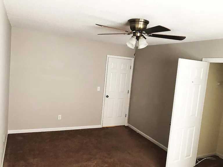 1410 Dove Run Dr #B — Photo 3
