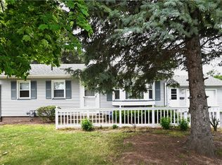 127 Sandalwood Dr, Rochester, NY 14616