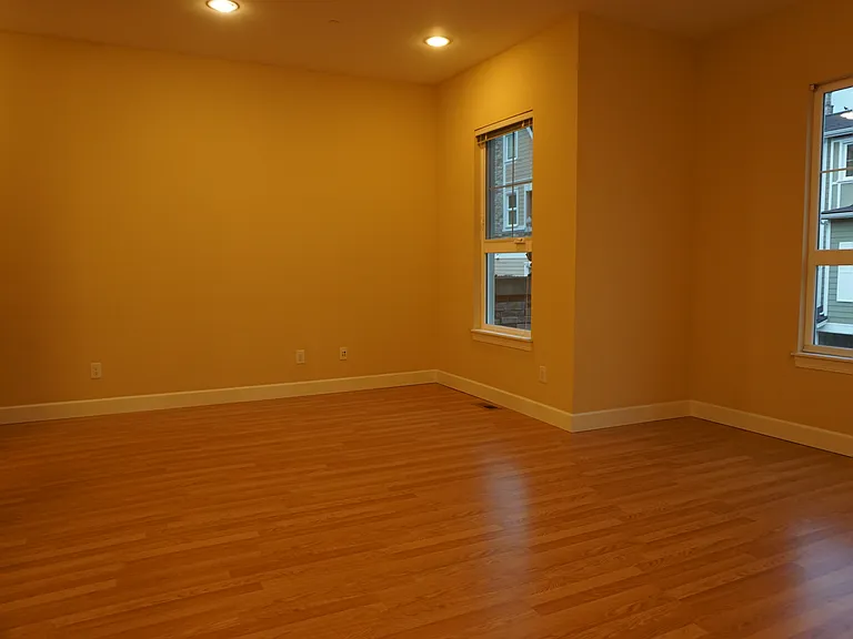 Milano Apartment and Town Homes — Photo 45