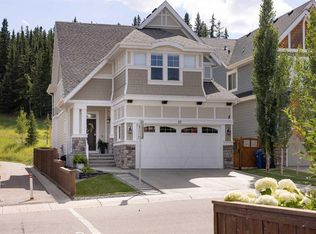 57 N Riviera Cres, Cochrane, AB T4C0T6