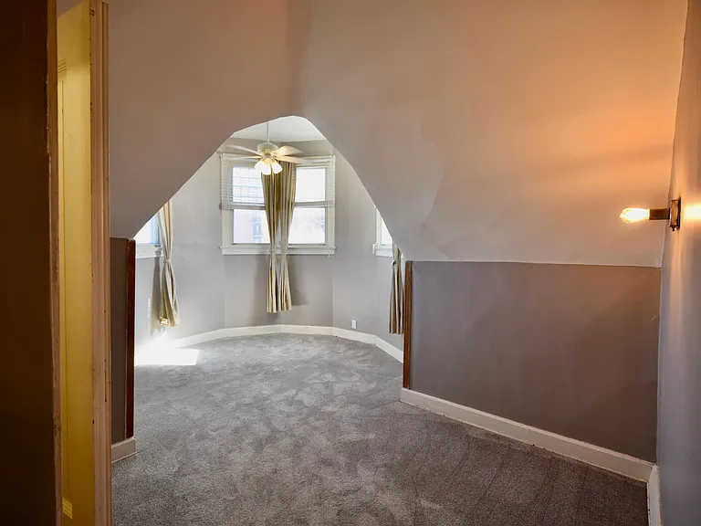 2431 Ingleside Ave #3 — Photo 12
