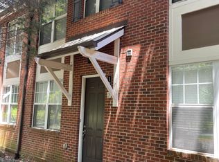 128 Steinbeck Way APT J, Mooresville, NC 28115