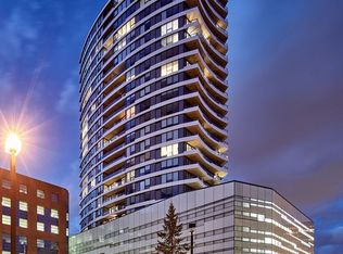 485 Richmond Rd #1906, Ottawa, ON K2A3W9