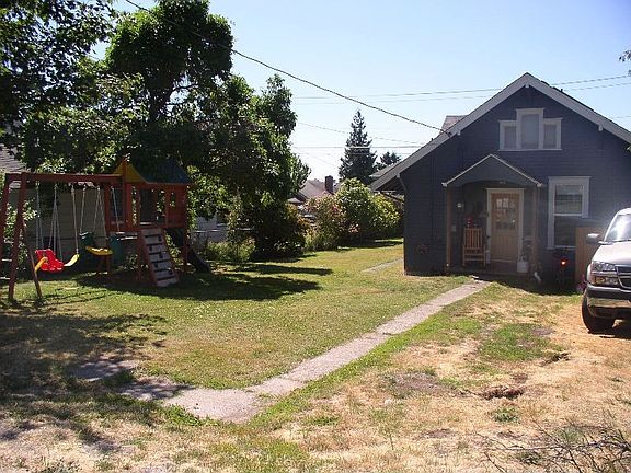 2nd image of 5029 S M St