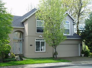 40 Morningview Cir, Lake Oswego, OR 97035