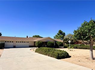 15440 Mandan Rd, Apple Valley, CA 92307