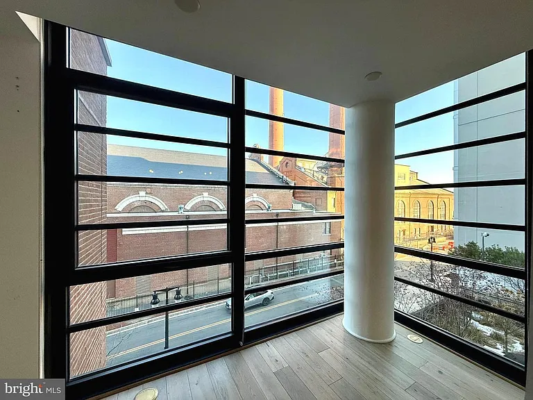 Floor to ceiling windows in the living room