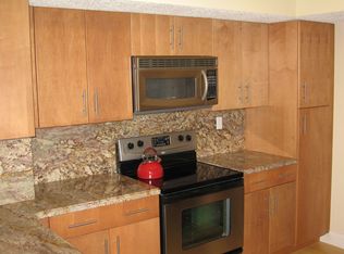 3840 Lyons Rd APT 304-2, Coconut Creek, FL 33073