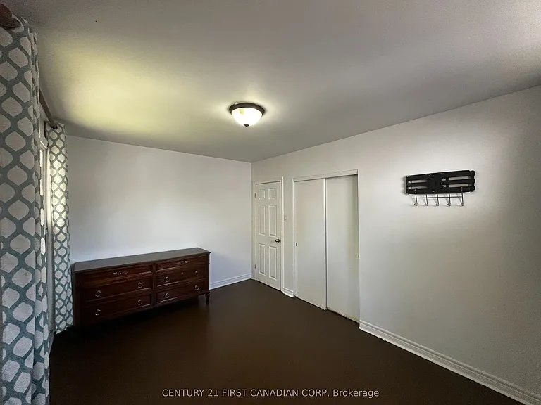 699 Huron St #A — Photo 22