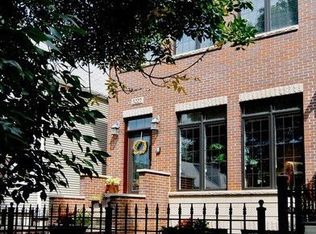 3227 N Richmond St, Chicago, IL 60618