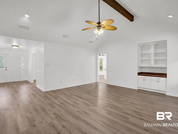 5th image of 122 Tomrick Cir