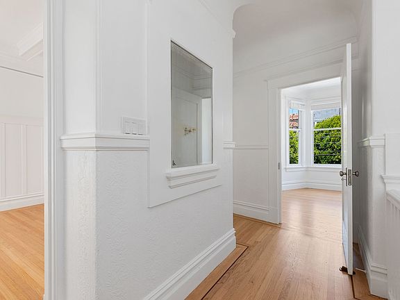 4th image of 1251 Green St #8841a35fd