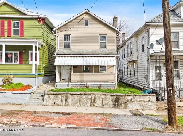 39 Church St, Kingston, PA 18704